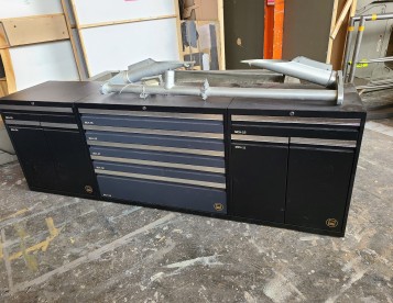 Massive Tool Chest