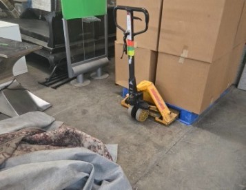 Uline pallet truck, We have 3 of them. $225.00 new they are around $550.00